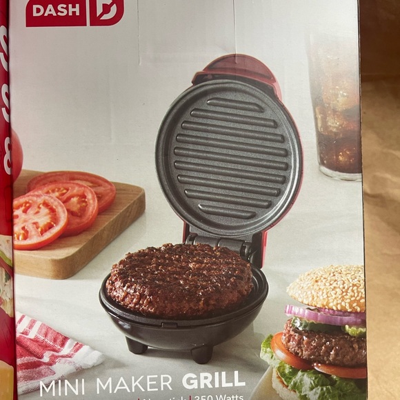 Dash Mini Maker Grill & Pocket Sandwich Maker - Picture 3 of 3